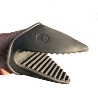 Multi-Purpose Utility Glove and Oven Mitt